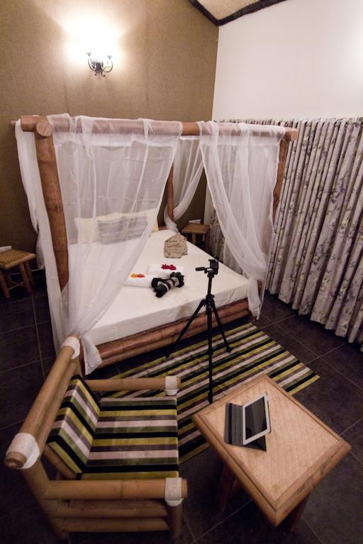 Aranyak Resort Tāla Quarto foto